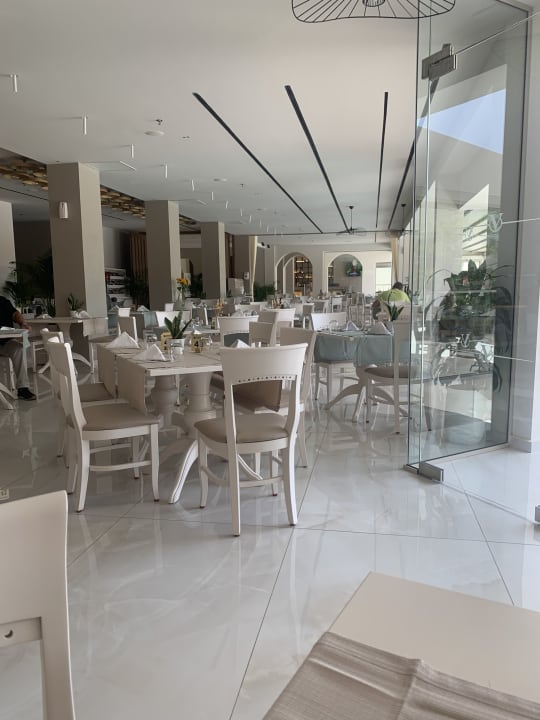 Gastro Vantaris Luxury Beach Resort