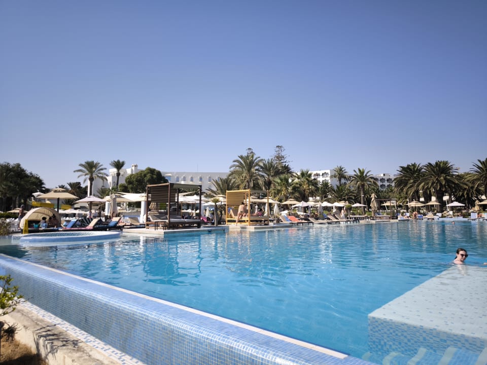 Pool Hotel JAZ Tour Khalef
