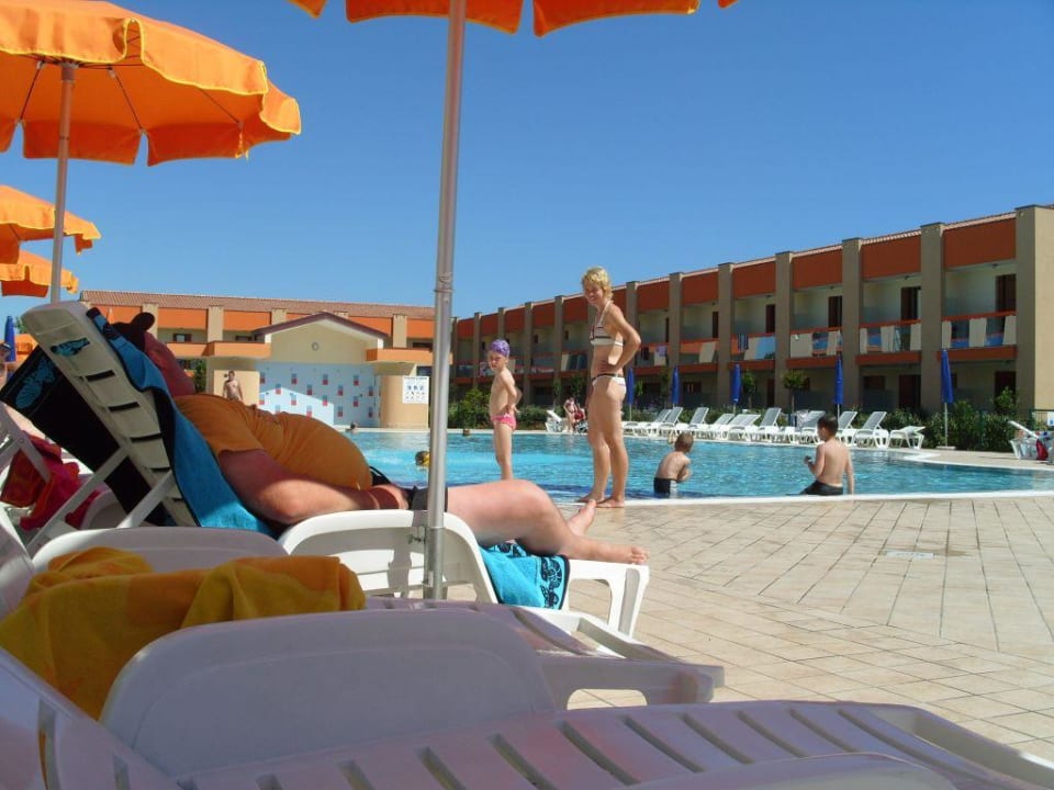 Pool im AI Ginepri Villaggio Ai Ginepri