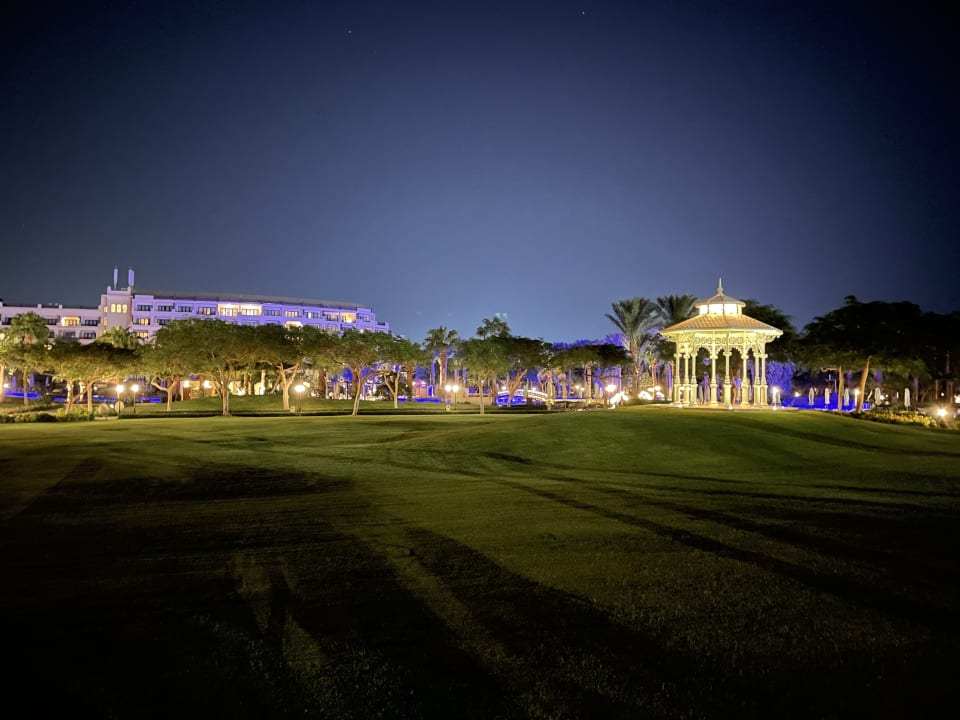 Gartenanlage Steigenberger ALDAU Beach Hotel