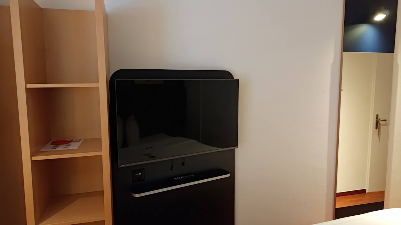 Zimmer Hotel Ibis Baar / Zug