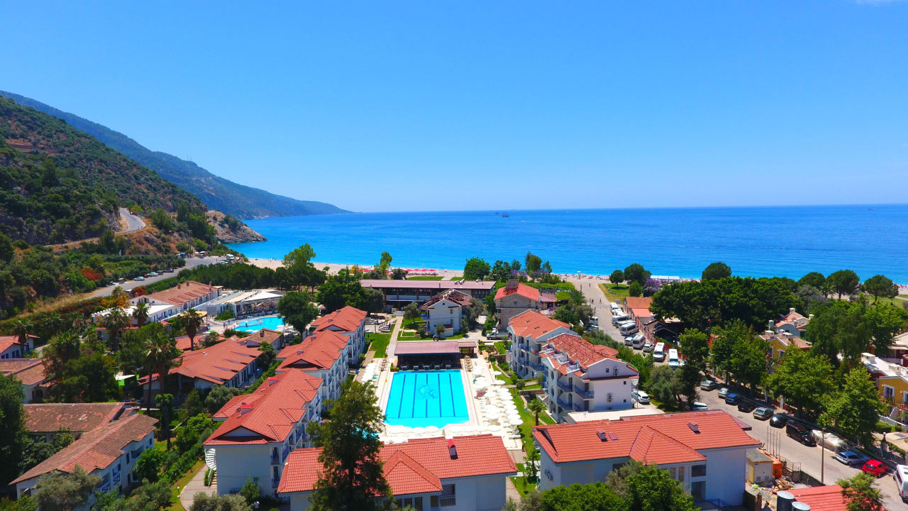 Außenansicht Belcekum Beach Hotel