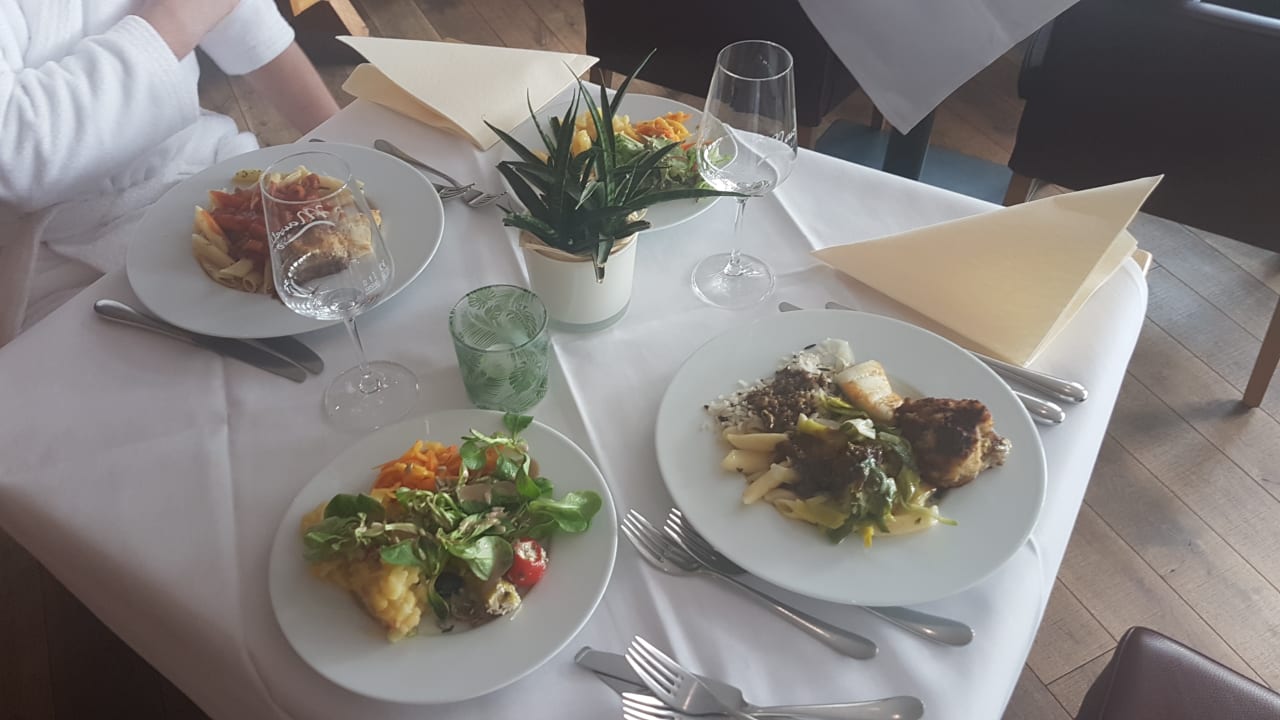 Gastro Mawell Resort