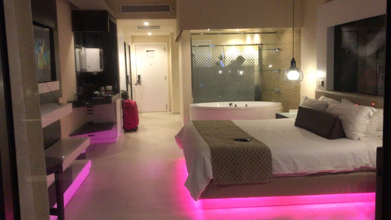 Zimmer Royalton CHIC Punta Cana