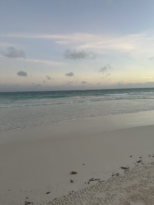 Strand Hotel Poc Na Tulum