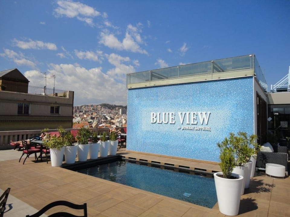 Pool auf Dachterrasse Hotel Casa Fuster