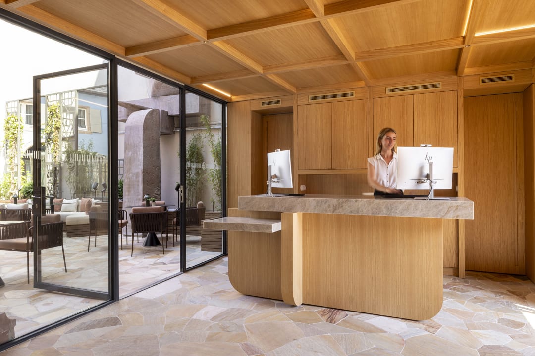 Lobby Hotel Le Colombier