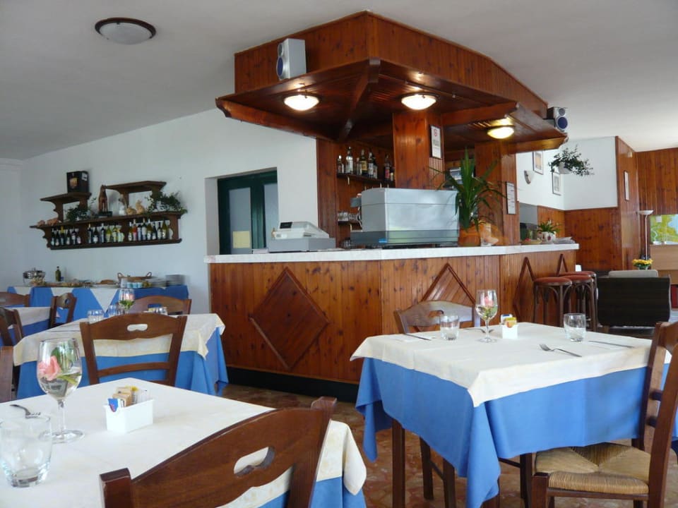 Essraum mit Bar Hotel Irene