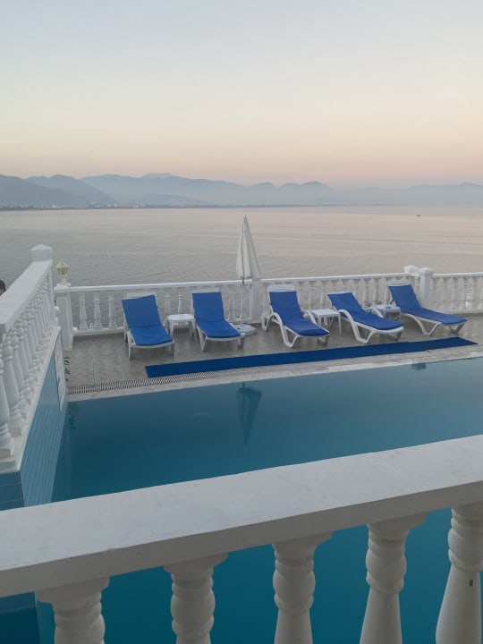 Pool Otel Carpe Diem Gold