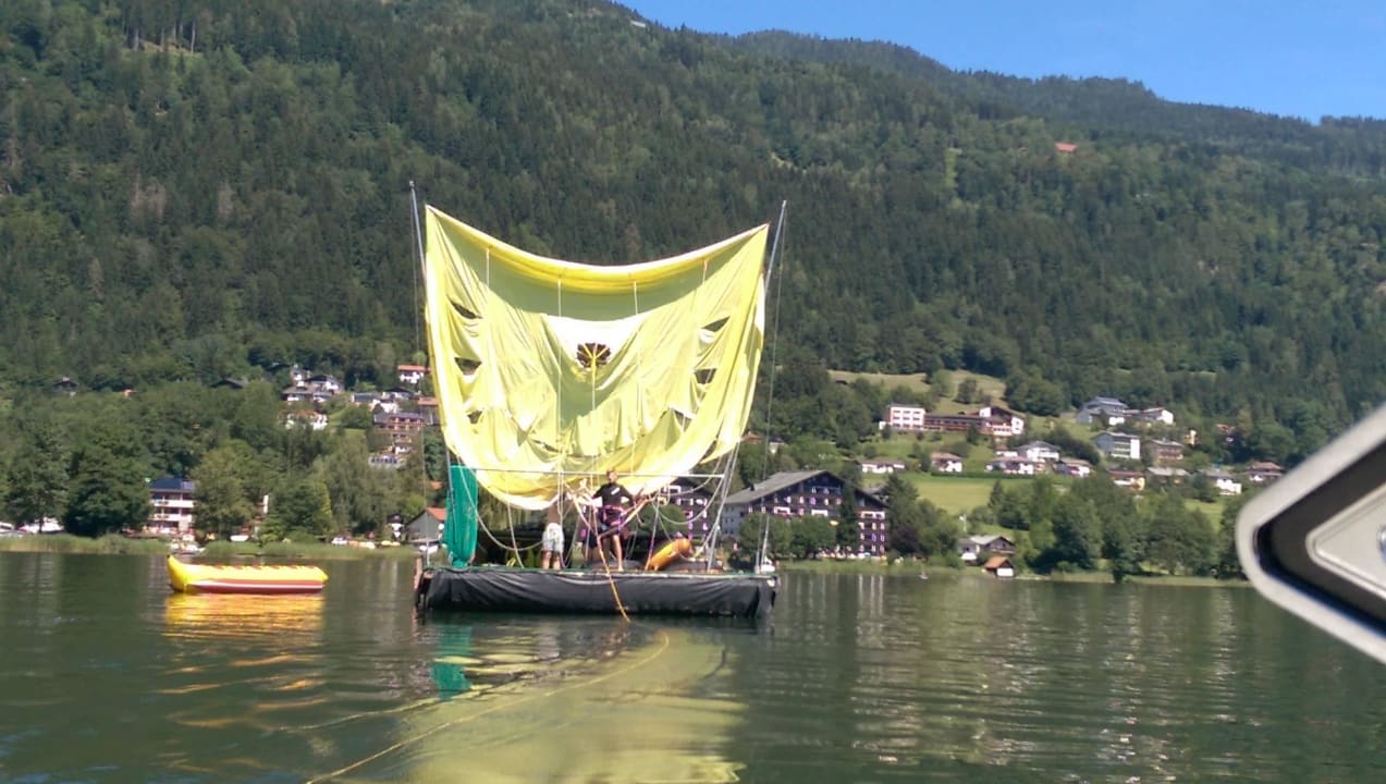 Parasailing  Seehotel Hoffmann