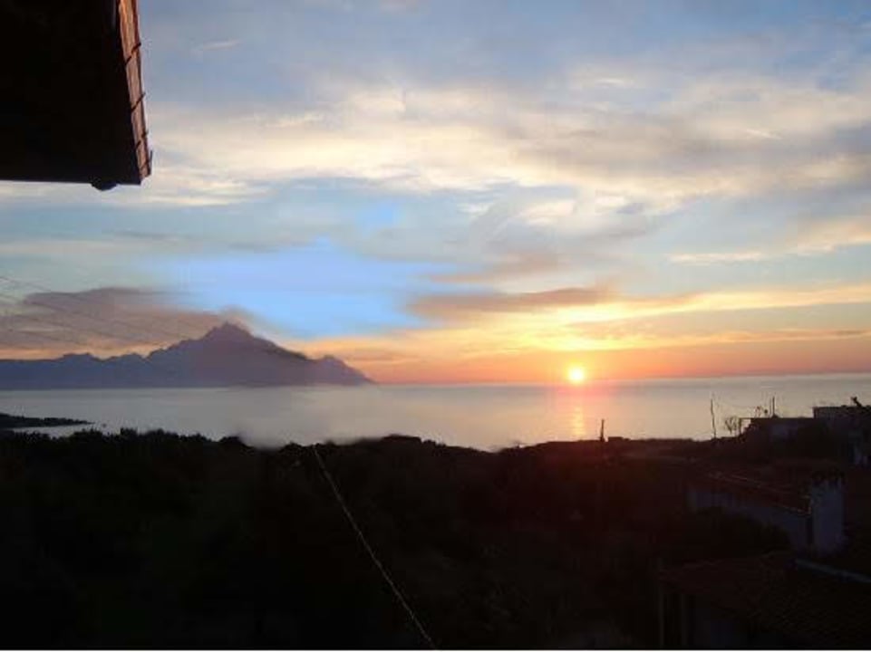 Ausblick GreenHill Holiday Suites Sarti