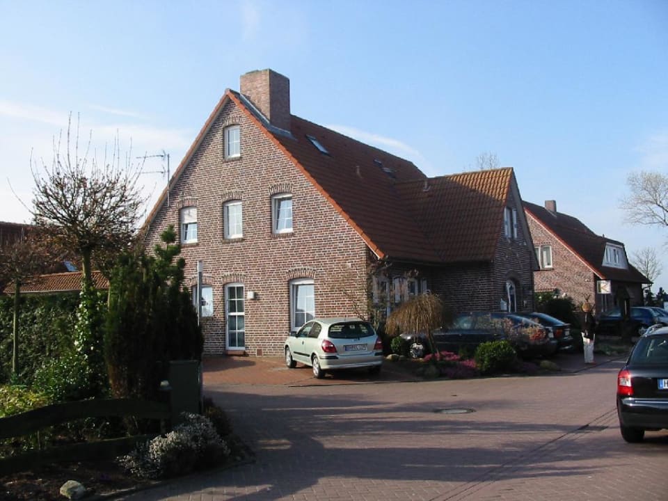 Aussenaufnahme Hotel Die Krabbe von Greetsiel