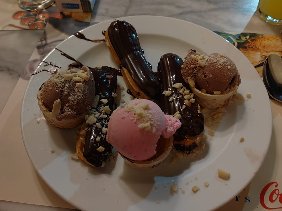 Gastro Serenity Alpha Beach