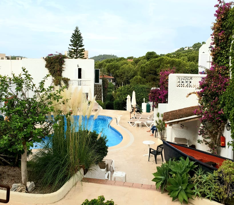 Pool Villa Columbus Rooms and Restaurant
