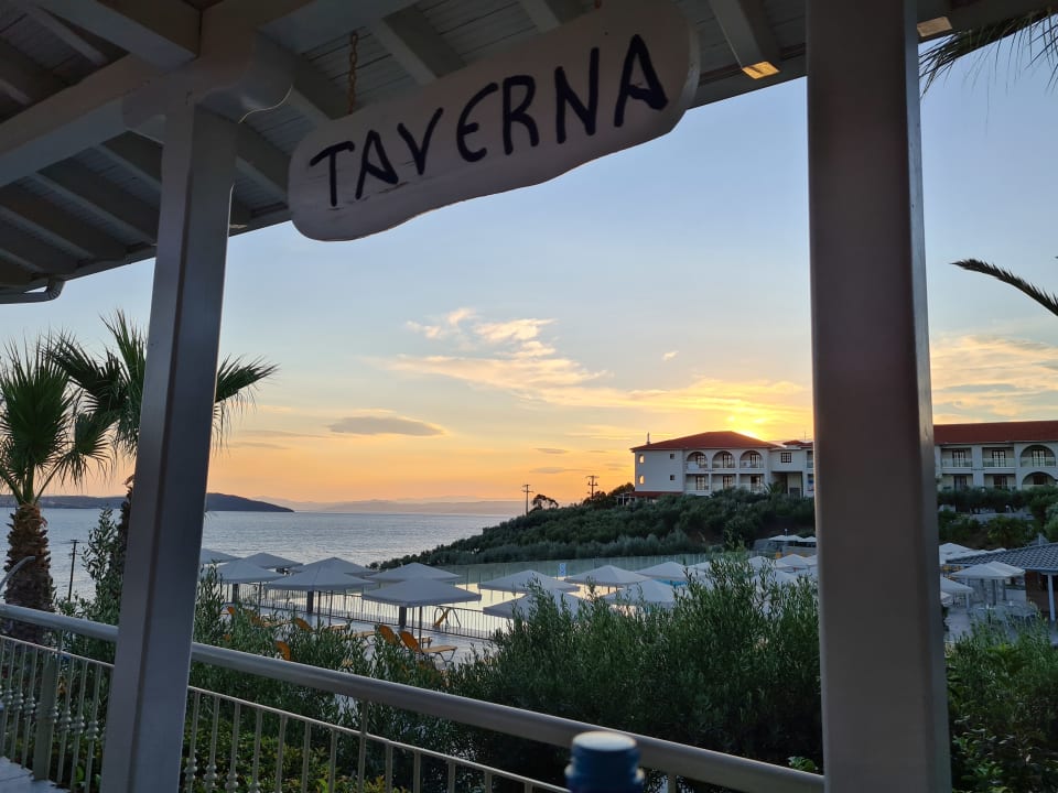 Ausblick Akrathos Beach Hotel