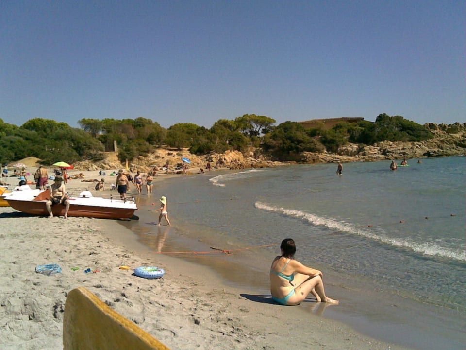 Sauberer feiner Sandstrand Tirreno Resort