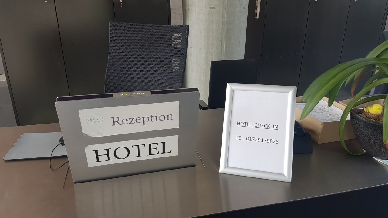 Lobby Hegau Tower Hotel