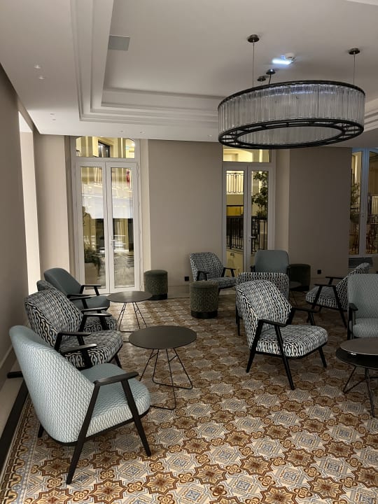 Lobby Apollinaire Nice, WH Distinctive