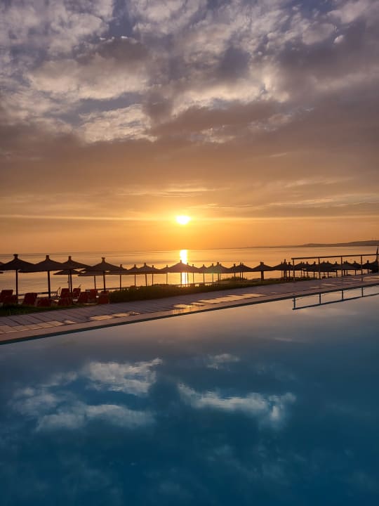 Pool Istion Club & Spa