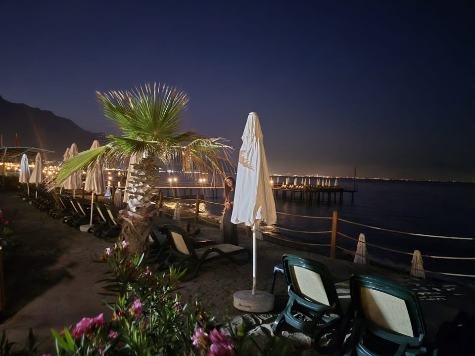 Strand Crystal Flora Pearl Collection