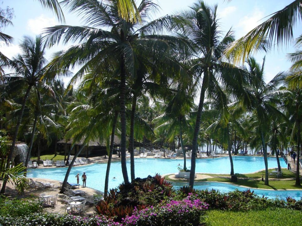 Pool PrideInn Flamingo Beach Resort & Spa