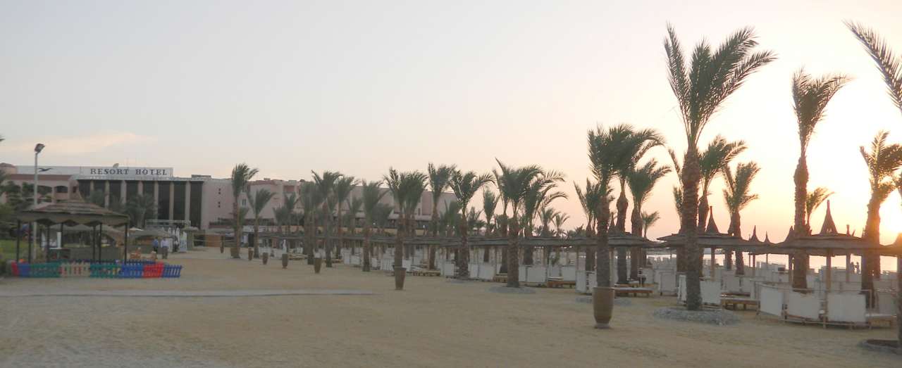 Sonnenaufgang im Mai Pickalbatros Palace Resort