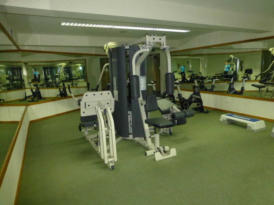 Fitnessraum Caloura Hotel Resort