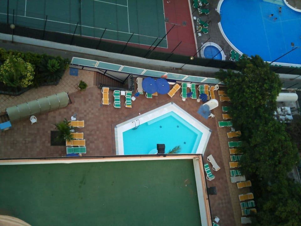 Der kleine Pool allsun Hotel Lucana