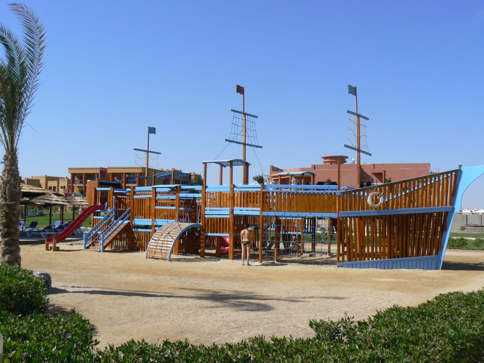 Plac zabaw dla dzieci Titanic Beach Spa & Aqua Park