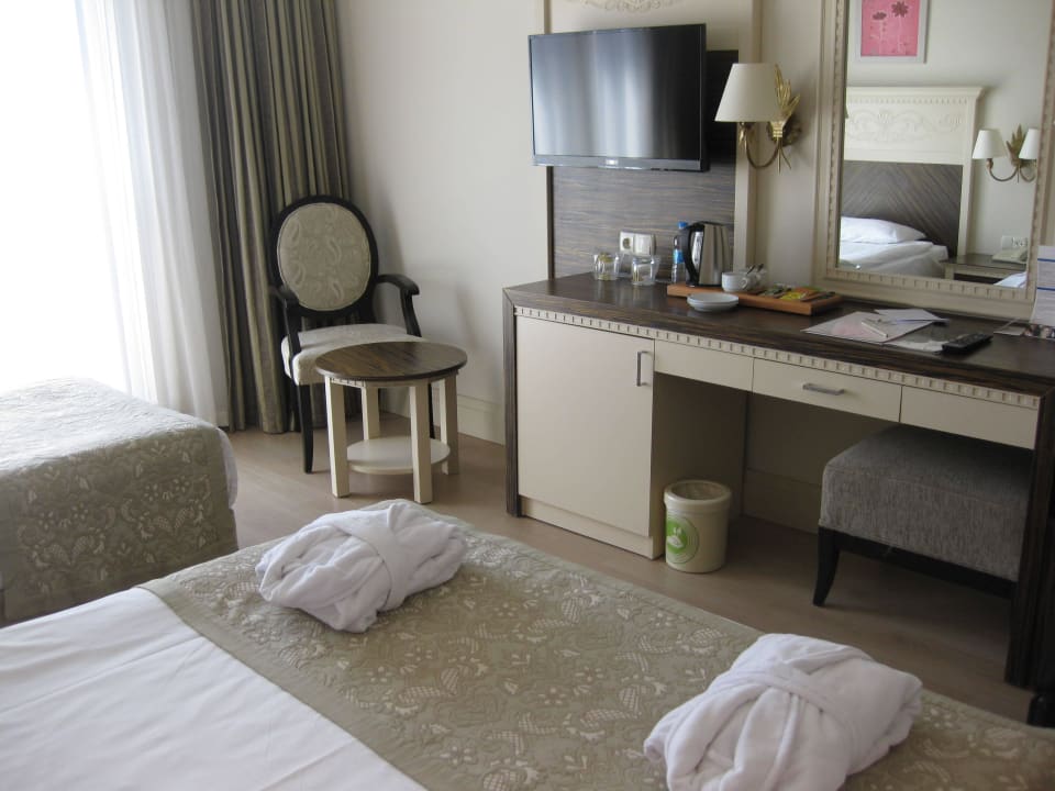 Zimmer bei Ankunft Aydinbey Kings Palace & Spa