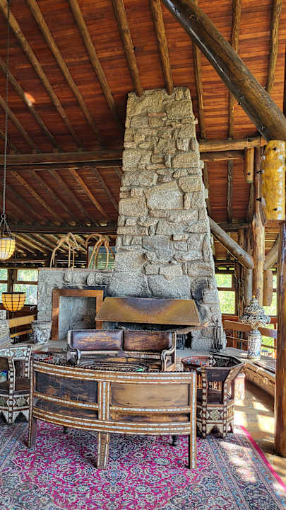 Gastro Hotel Lobo Wildlife