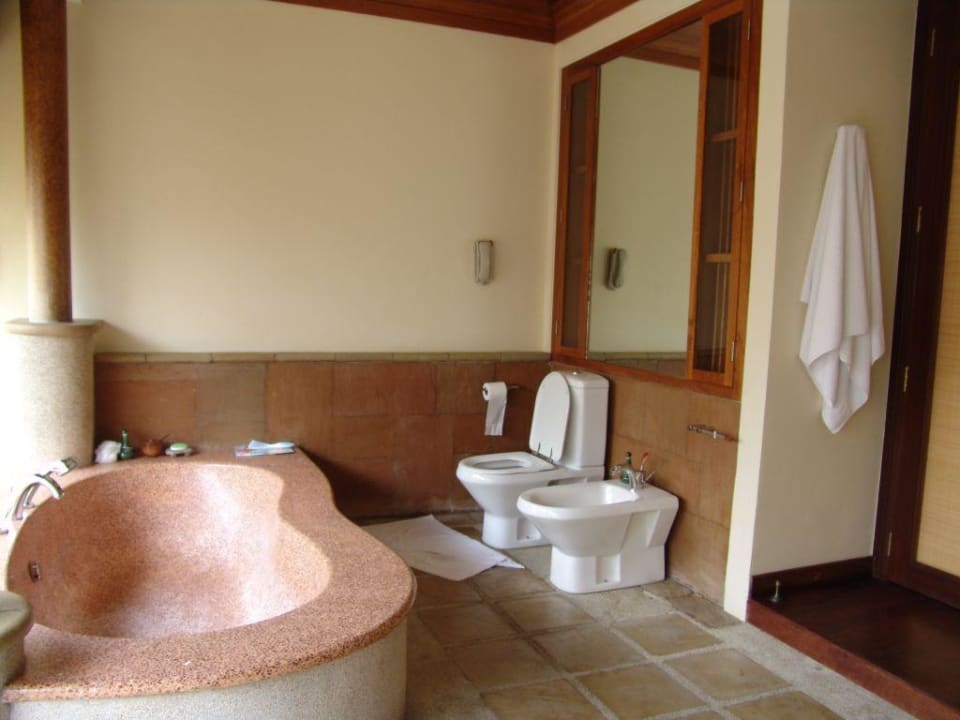 Badewanne Wasservilla Six Senses Kanuhura