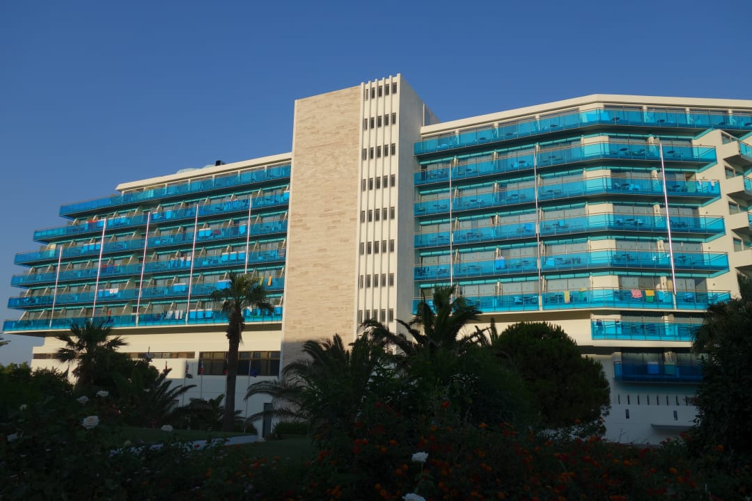 Außenansicht Hotel Calypso Beach