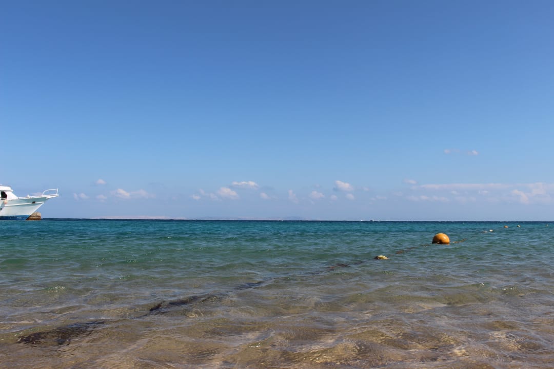 Strand Palm Beach Resort