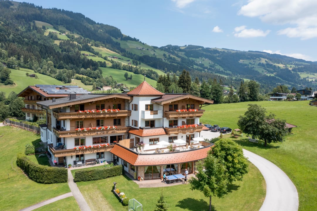 Außenansicht Feriengut Haflingerhof