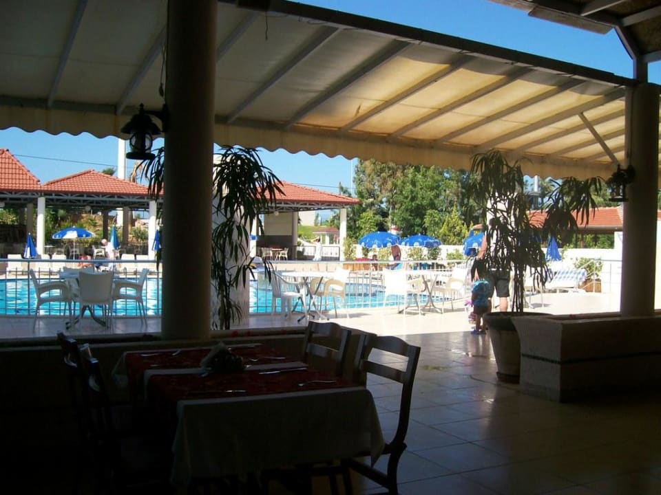 Pool und Restaurant Club Hotel Mirabell