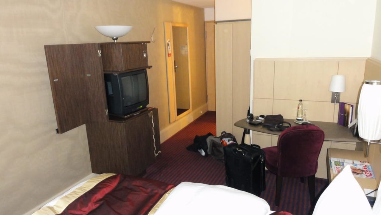 Kleines Zimmer Hotel Mondial am Dom Cologne- MGallery