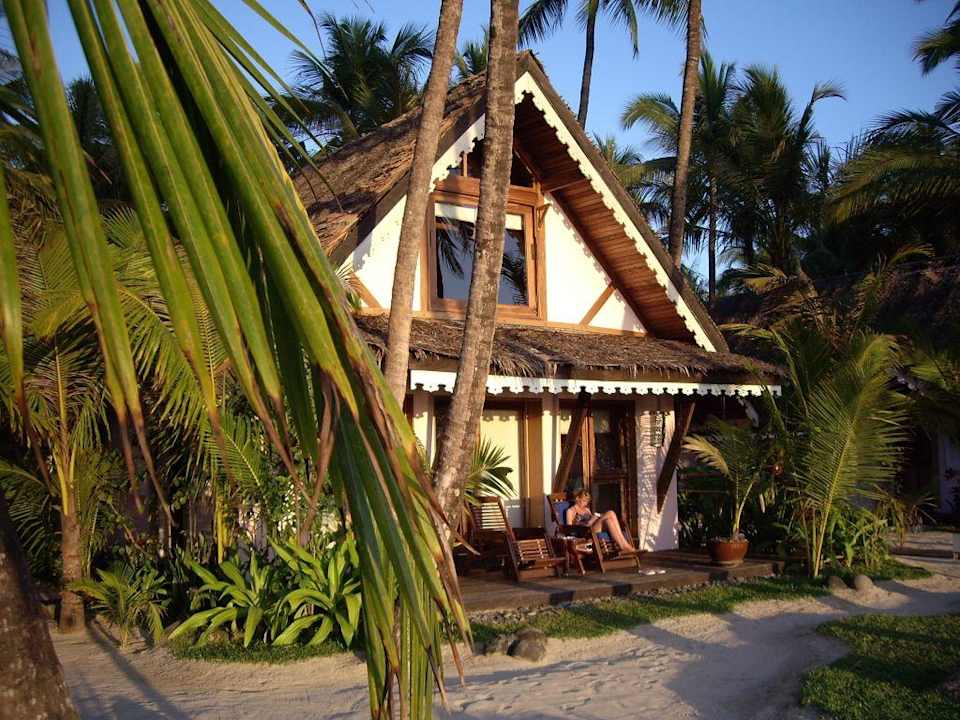 Beach Front Villa Hotel Sandoway Resort