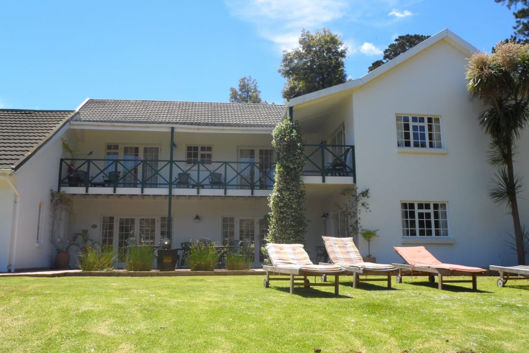 Frontansicht Golden Hill Guest House & Tours