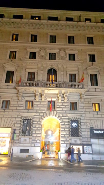 Außenansicht Axa Palace Da Vinci