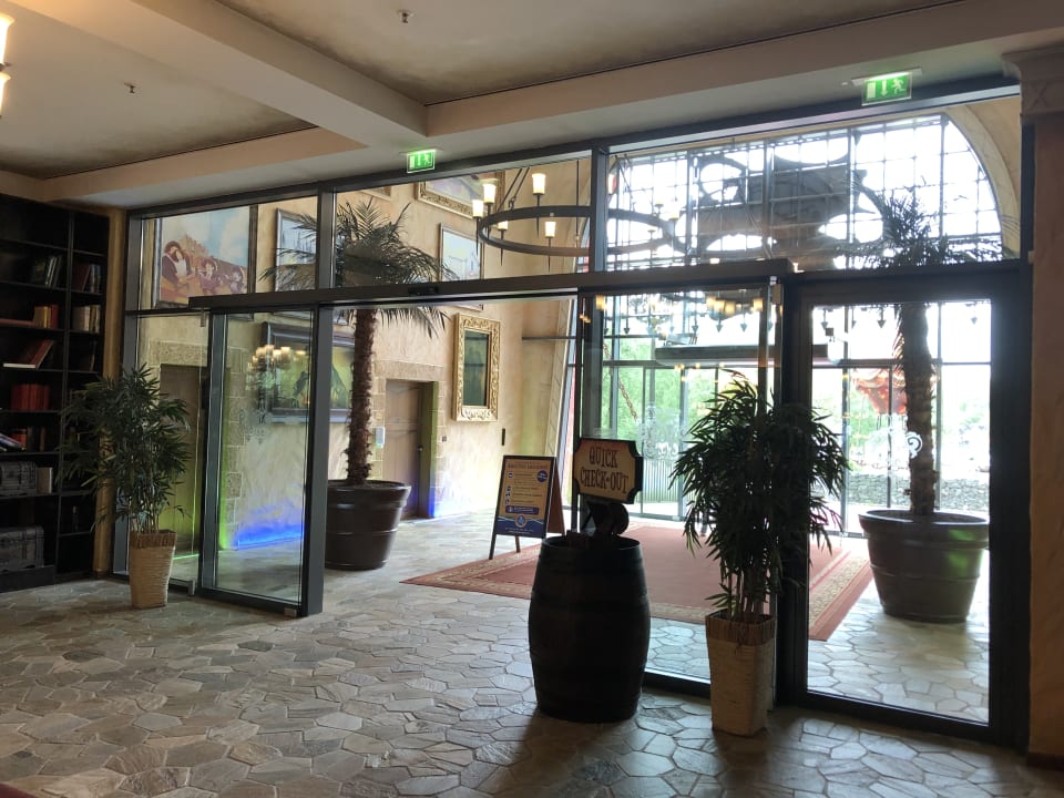 Lobby Heide Park Abenteuerhotel