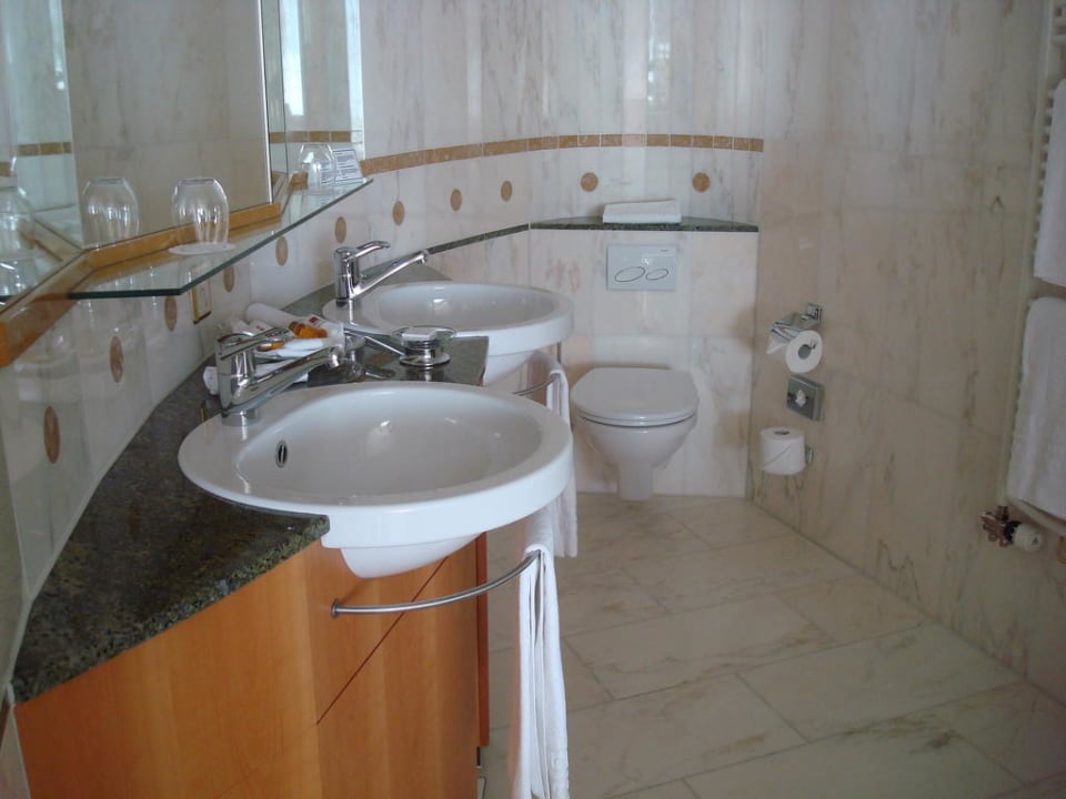 Designer Juniorsuite: Spiegel Hotel Seeburg