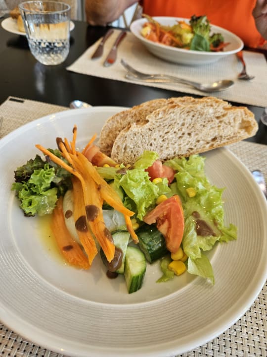 Gastro Al Bandar Rotana - Creek