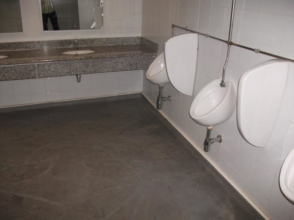 Sanitärbereich Queen's Bay Hotel