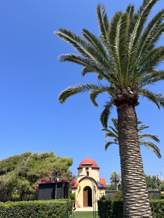 Gartenanlage Anissa Beach & Village