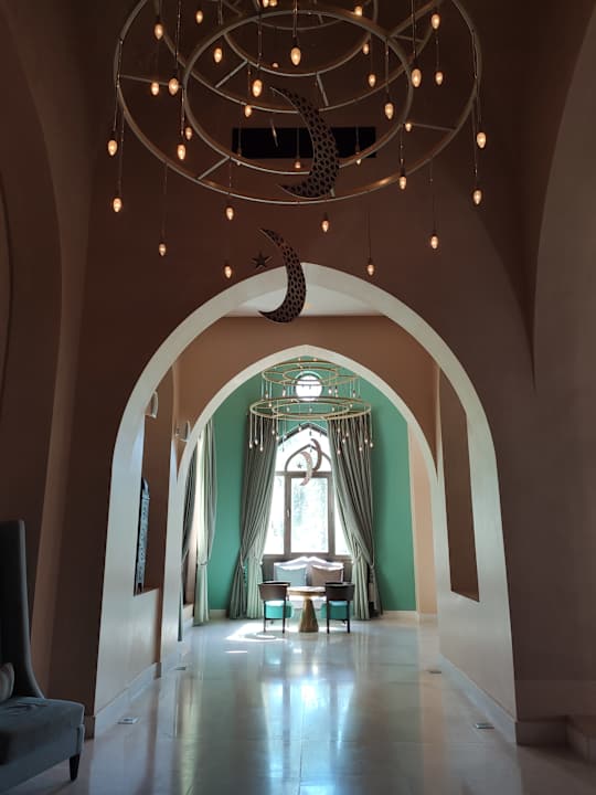 Lobby Salalah Rotana Resort