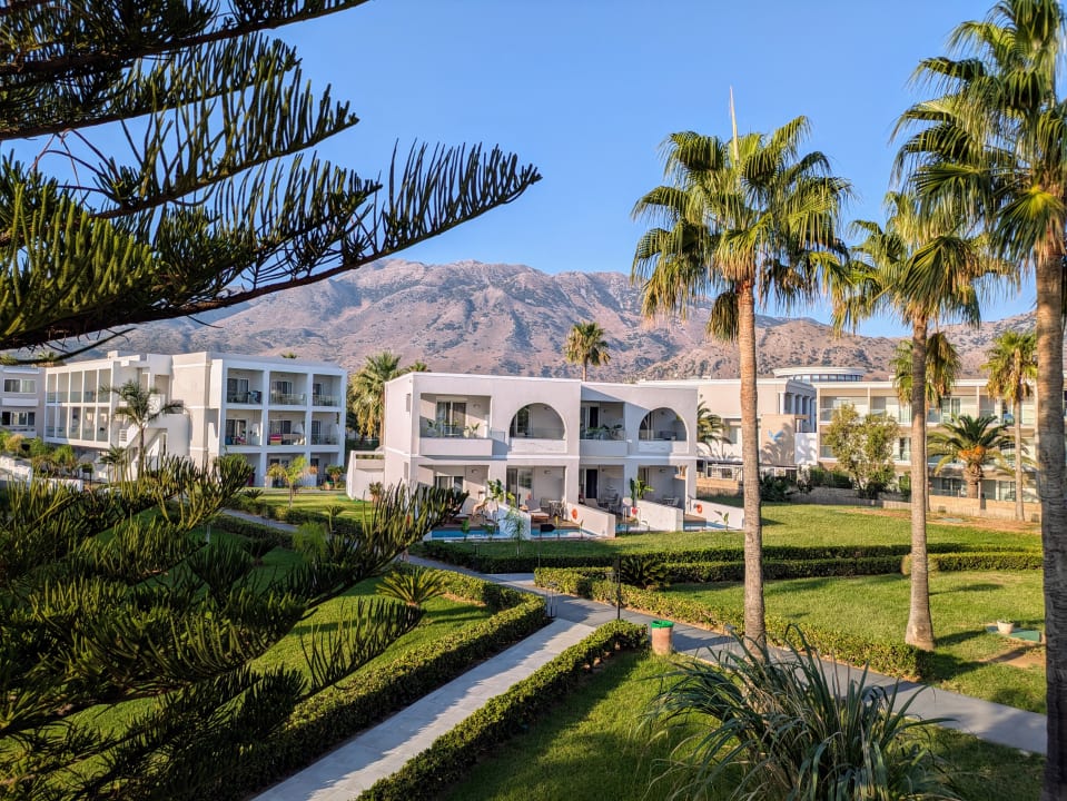 Gartenanlage Delfina Tropic Beach