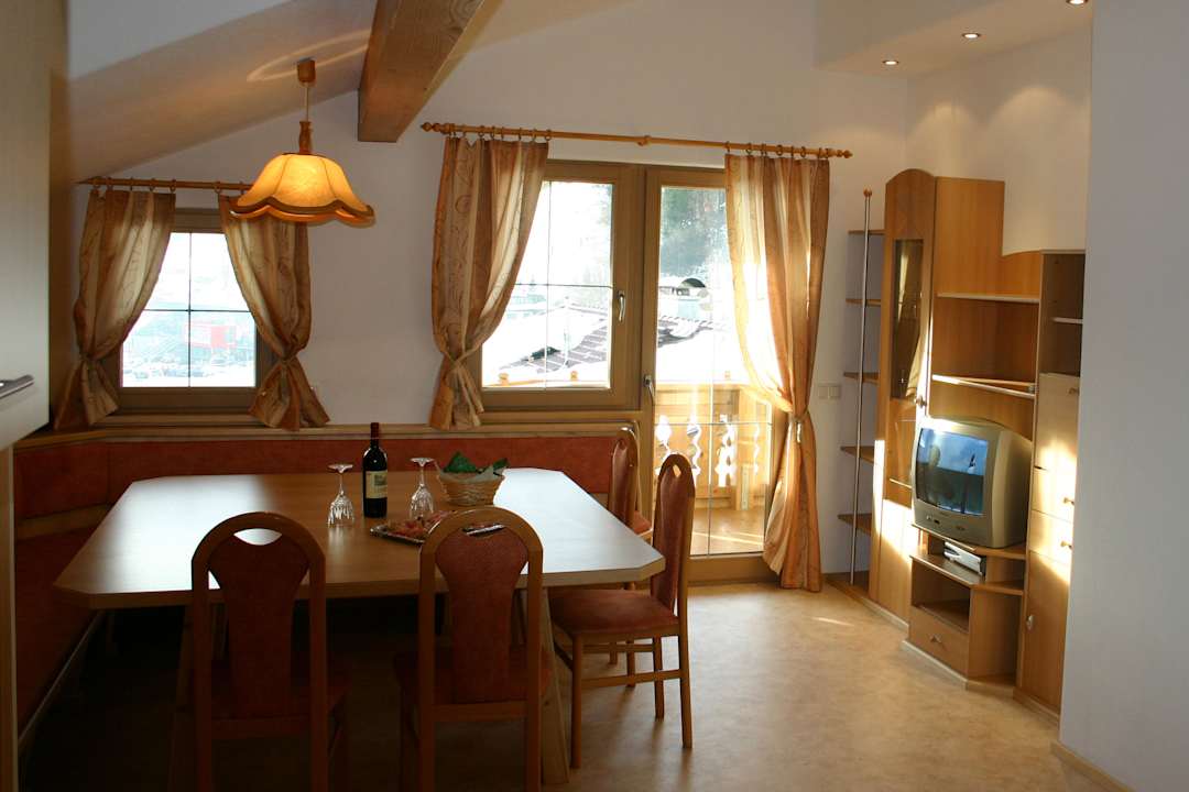 Wohnbereich Appartement Martin Apartments Hochzillertal