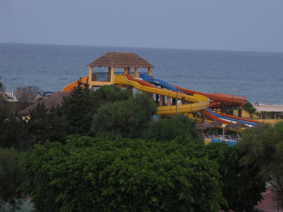 Wasserrutschen  Hawai Beach Club