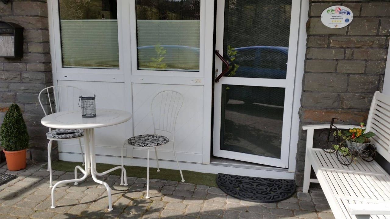 Terrasse Wohnung unten Ferienwohnung Haus am Wald